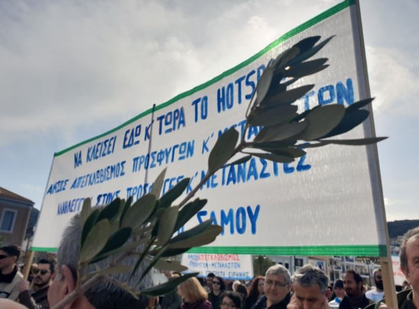 Yunanistan'da göçmenlerle dayanışma: İnsanlık dışı muameleye son ver! - Resim : 3