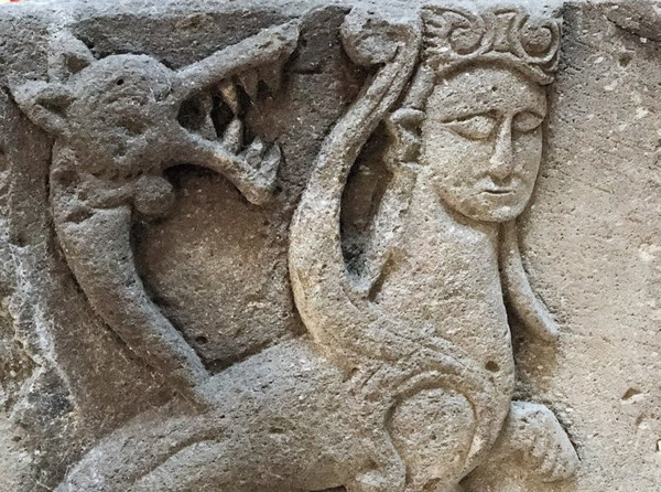 Harpy'den Şahmeran'a - Resim : 1