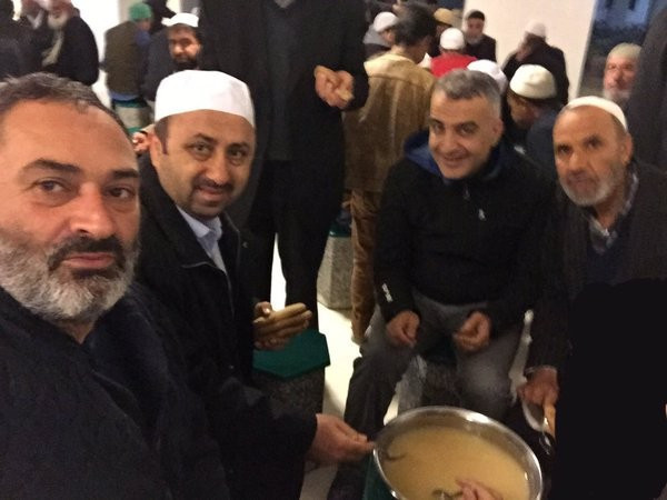 #YersizYurdsuz- Seni Kimler Yediriyor? Maklube, Tarikat Çorbası ve Komünün ekmeği üzerine - Resim : 3