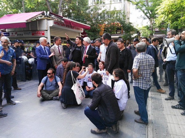 Yüksel eylemine polis saldırdı - Resim : 2