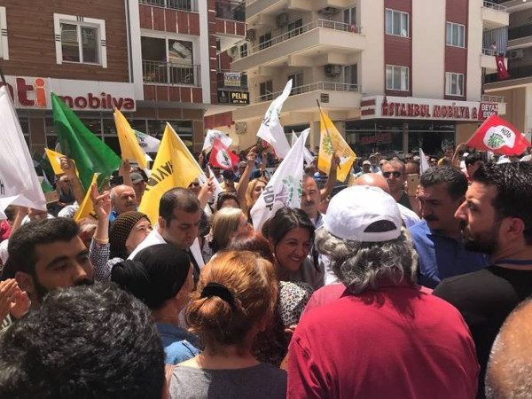 Buldan'dan AKP'ye cemevi sorusu: 16 yıldır neredeydiniz? - Resim : 2