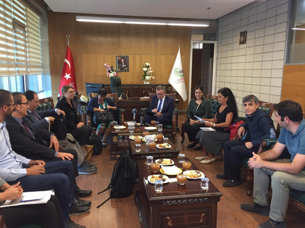 'Yerel yöneticilerin bu şekilde görevden alınması bizler için endişe kaynağı' - Resim : 1