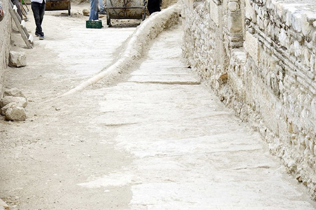 Tripolis Antik Kenti'nde 45 metrelik sokak bulundu - Resim : 1