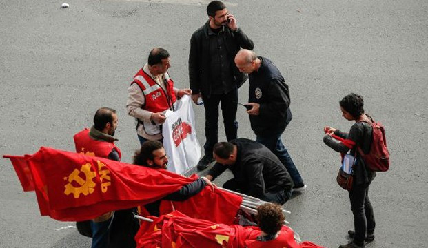 Bakırköy'de 'kontrollü' ve kitlesel 1 Mayıs - Resim : 2