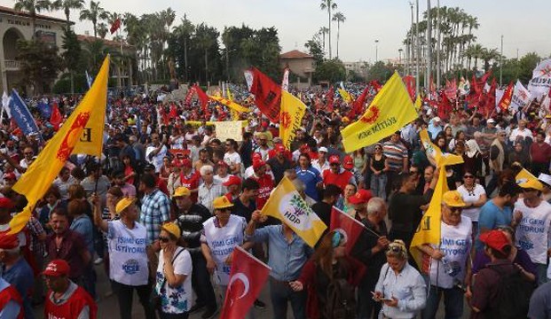 Erzurum'da Kuran'lı 1 Mayıs - Resim : 2