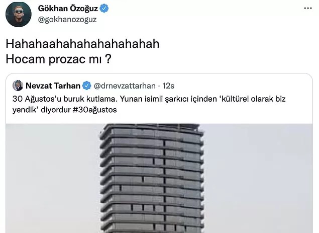 Nevzat Tarhan Athena grubunu hedef aldı: 'Yunan isimli şarkıcı biz yendik diyordur' - Resim : 2