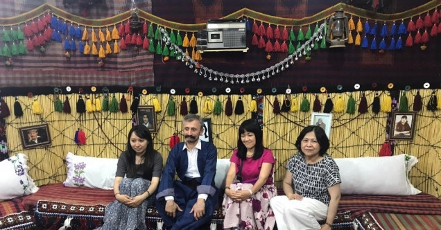 Tokyo'dan Hakkari'ye dengbejlik için geldiler - Resim : 1
