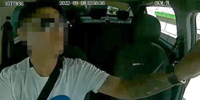 Bindiği takside şoförün parasını çaldı - Resim : 1