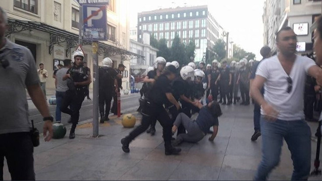 Berkin'in annesi Gülsüm Elvan'ın kolunu kıran polislere koruma kalkanı - Resim : 1