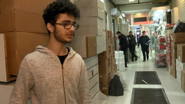 Cep telefonuna bakarak yürürken ızgaradan aşağıya düştü - Resim : 5