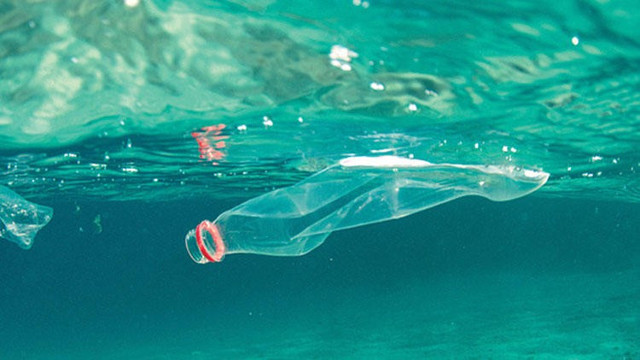 Denizlerde 150 milyon tondan fazla plastik var - Resim : 2