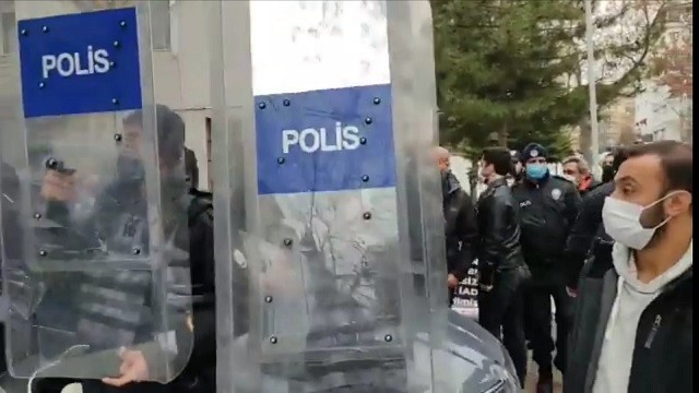 Cargill işçilerinin '1000. gün' eylemine polis engeli: Tüm işçiler gözaltında - Resim : 3