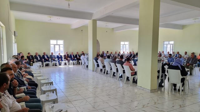 Diyarbakır'da 3 yıllık husumet, barış töreniyle sona erdi - Resim : 1