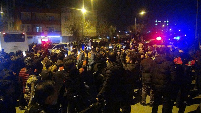 Urfa Eyyübiye Cezaevi’nde 'isyan çıktı' iddiası gerginliğe neden oldu - Resim : 1