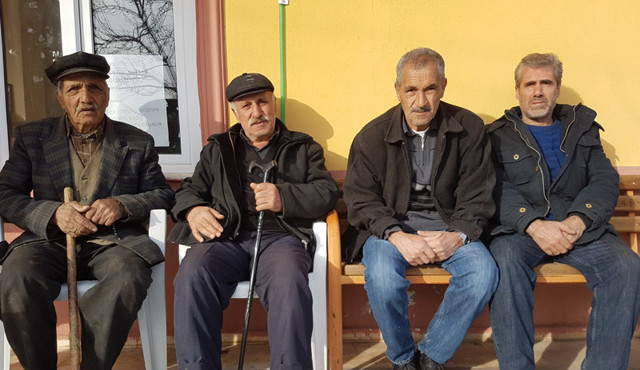 'Hasar tespiti'ni depremzedeler yaptı - Resim : 2
