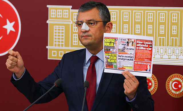 Özgür Özel Meclis'te yaşanan kavgayı anlattı - Resim : 1
