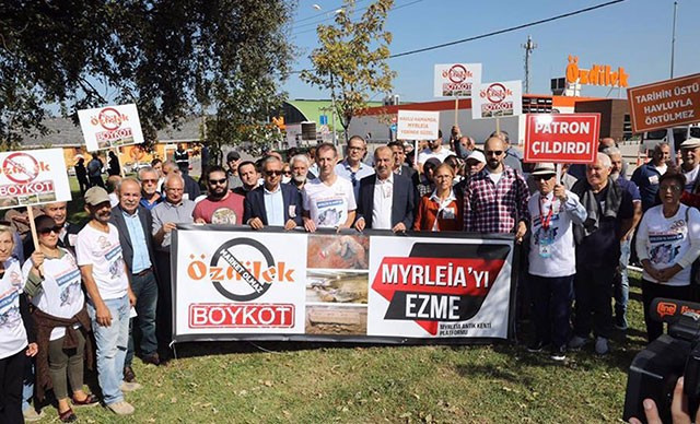 Altı antik kent, üstü AVM - Resim : 1