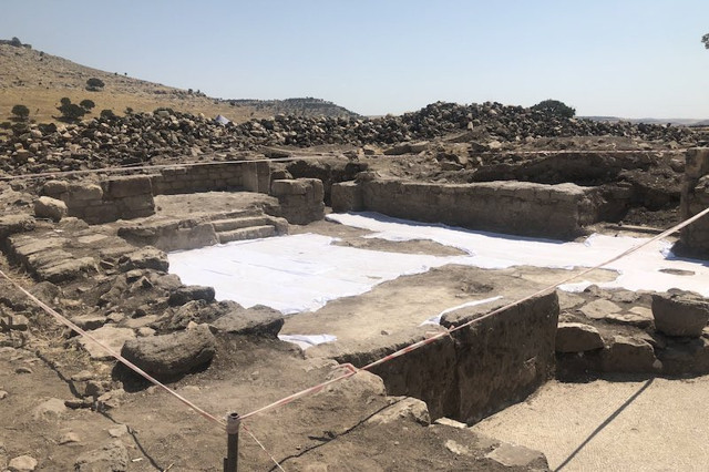Mardin'de mozaikli kilise bulundu - Resim : 3