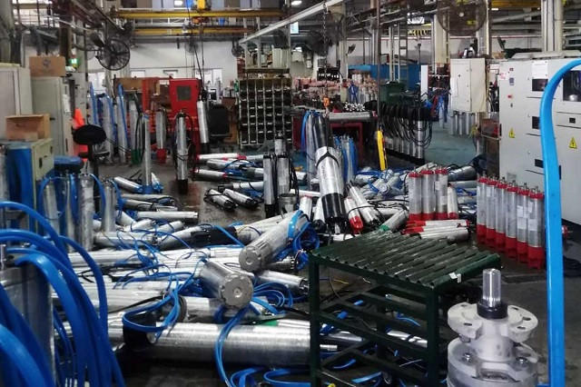 Ege'de 6,9 büyüklüğünde deprem: Yıkım ve can kaybı var - Resim : 3