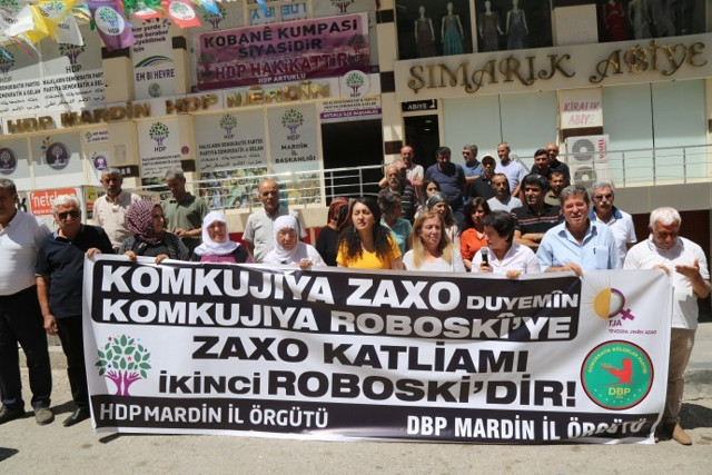 HDP binasına asılan Zaho pankartı söküldü - Resim : 1
