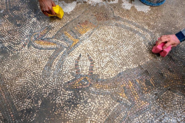Mardin'de mozaikli kilise bulundu - Resim : 1