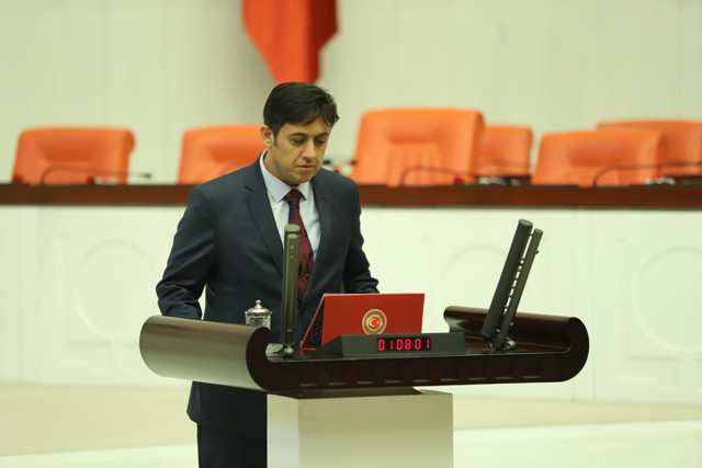 Yeni seçim kanunuyla hedef 'Z kuşağını' engellemek mi? - Resim : 2