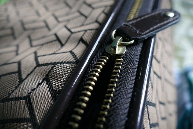 zip-4615782-640.jpg