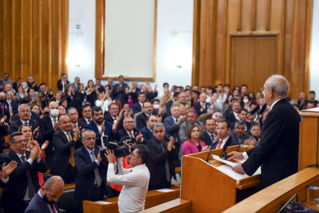 Kılıçdaroğlu: Saat 22:00'de bir kaçış planının anatomisini ifşa edeceğim - Resim : 1