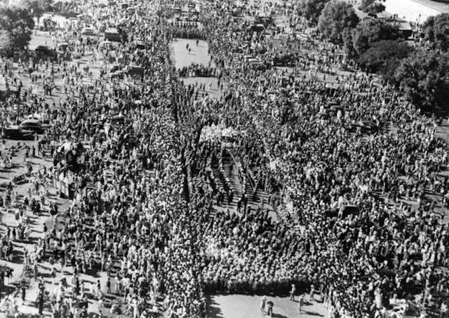Gandhi siyasi protestoları nasıl değiştirdi? - Resim : 2