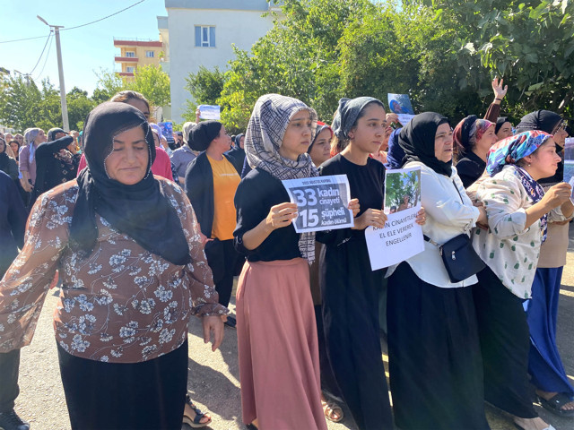 Pakistan Öner 49 bıçak darbesiyle öldürülmüş - Resim : 2