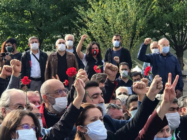 Ankara'da 10 Ekim gar katliamı anmasına izin verilmedi, 11 kişi gözaltına alındı - Resim : 1