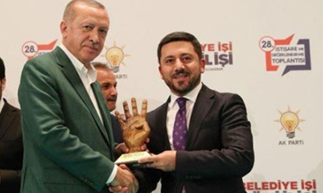 'Yolsuzluğu araştıran belediye başkanı Ankara'ya çağrıldı, ya istifa et ya dosyayı kapat baskısı yapıldı' - Resim : 1