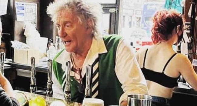 Biralar Rod Stewart'tan... - Resim : 1