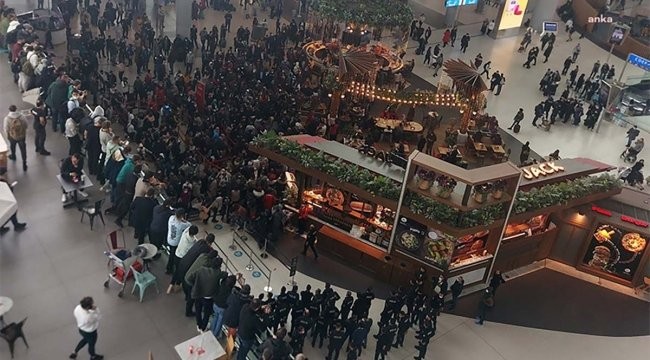 İstanbul Havalimanı kar testini geçemedi: 'Sorun yağan karda değil doğaya hükmedeceğini sanan kafalarda' - Resim : 1