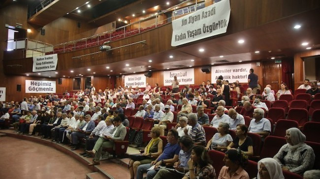 Birdal: Bir insan anadilinde konuşamıyor, sahnesinin perdelerini açamıyorsa bu özgürlük müdür? - Resim : 1