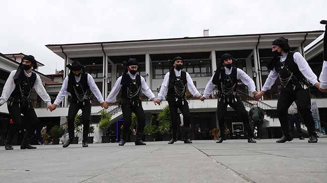 'Akçaabat horonu' UNESCO'nun Kültür Mirası Listesi'nde - Resim : 1