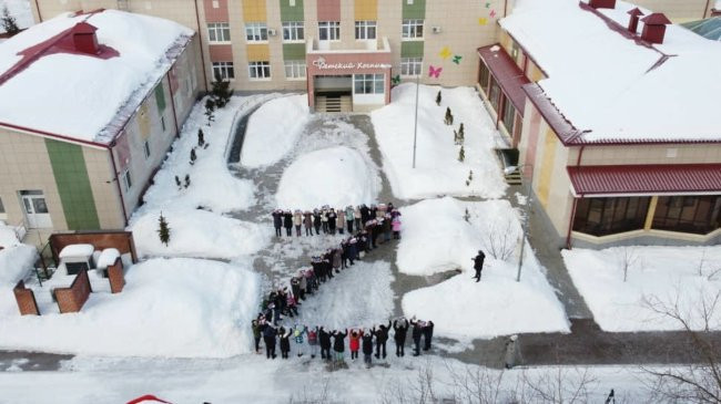 Rusya’da Gamalı Haç’ın yerini 'Z' aldı - Resim : 3