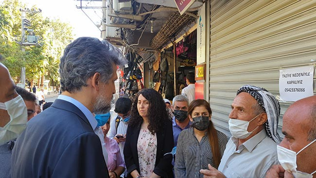 HDP heyeti Nusaybin’de: Sınır kapısı kapatıldı, ticaret bitti; esnaf kepenk kapatıyor - Resim : 2