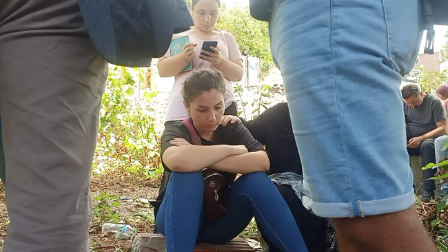 AKP'li belediyede polis zoruyla tahliye: Halk oturma eylemi başlattı - Resim : 1