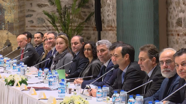 Bakan Nebati ekonomistlere ne anlattı? 10 milyar dolar iddiasıyla kimleri kastetti? - Resim : 1