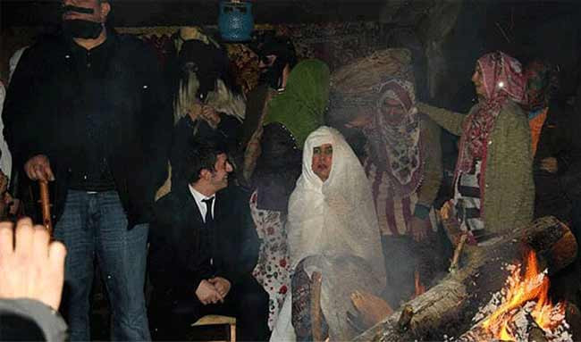 Yoksulun, zenginin kapısına dayandığı sınıfsal bir yılbaşı geleneği: Kalandar - Resim : 2