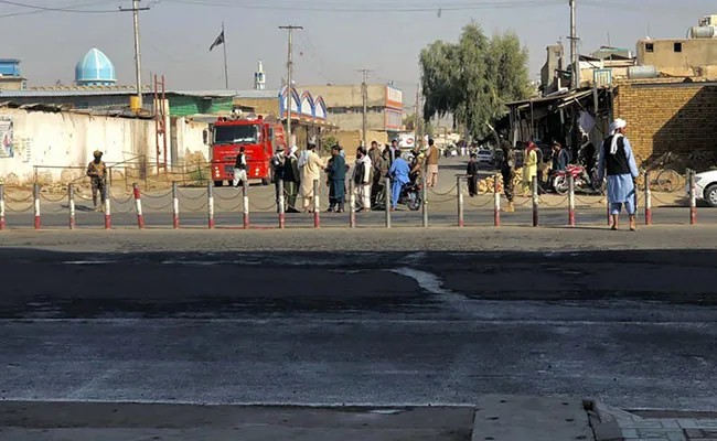 Afganistan'da camide patlama: Ölü ve yaralılar var - Resim : 1