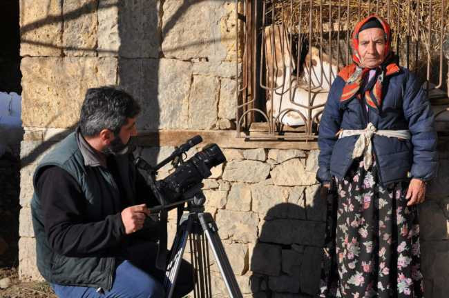 Dersim'de unutulan bir ritüel: Ölülere yiyecek ulaştırmak - Resim : 5