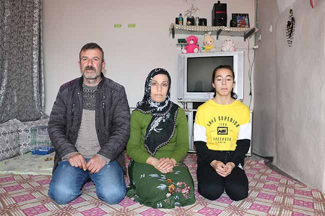 Gözlerini kaybetme riski bulunan 2 çocuk annesi, yardım istedi - Resim : 1
