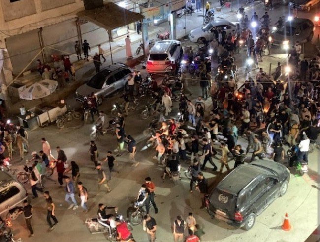 Efrîn’de zam isyanı: Elektrik dağıtım binası ve birçok kurum ateşe verildi - Resim : 3