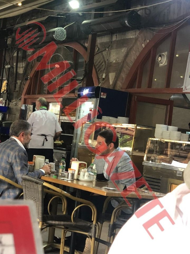 Berat Albayrak, Hazine ve Maliye Bakan Yardımcısı ile görüntülendi - Resim : 1