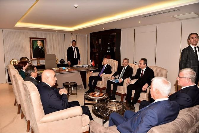 Kılıçdaroğlu-Akşener görüşmesi: Adaylar konusuna girilmedi - Resim : 1