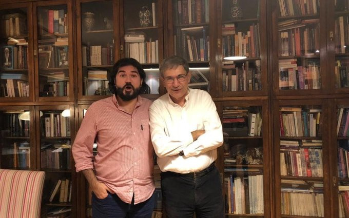 Orhan Pamuk ve ROK poz verdi Cüneyt Özdemir konuya dahil oldu - Resim : 1