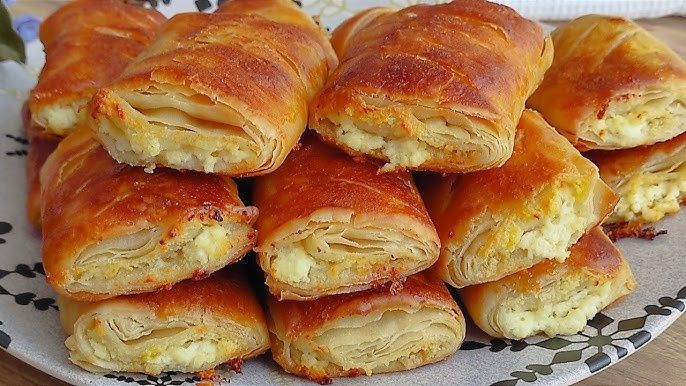 4 adımda lezzetli börek yapmak için şef sırları! Pişen börek tel tel dökülüyor - Resim: 3