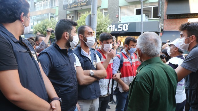 Barış zinciri eyleminden mesaj: İmralı’nın kapılarını açın - Resim : 3